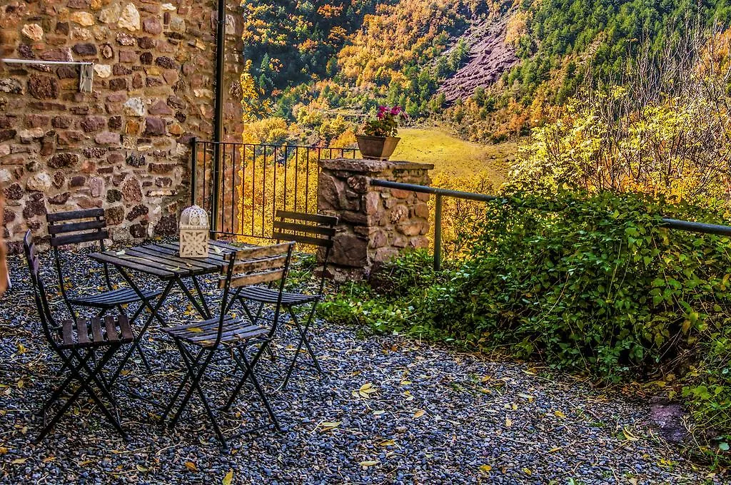 Cal Sodhi Guest House Argestues 0*,  Spain